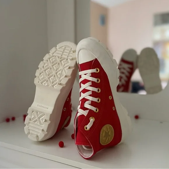 Converse Chuck Taylor All Star Move Platform - Red/Gold Limited Edition - Picture 11 of 14